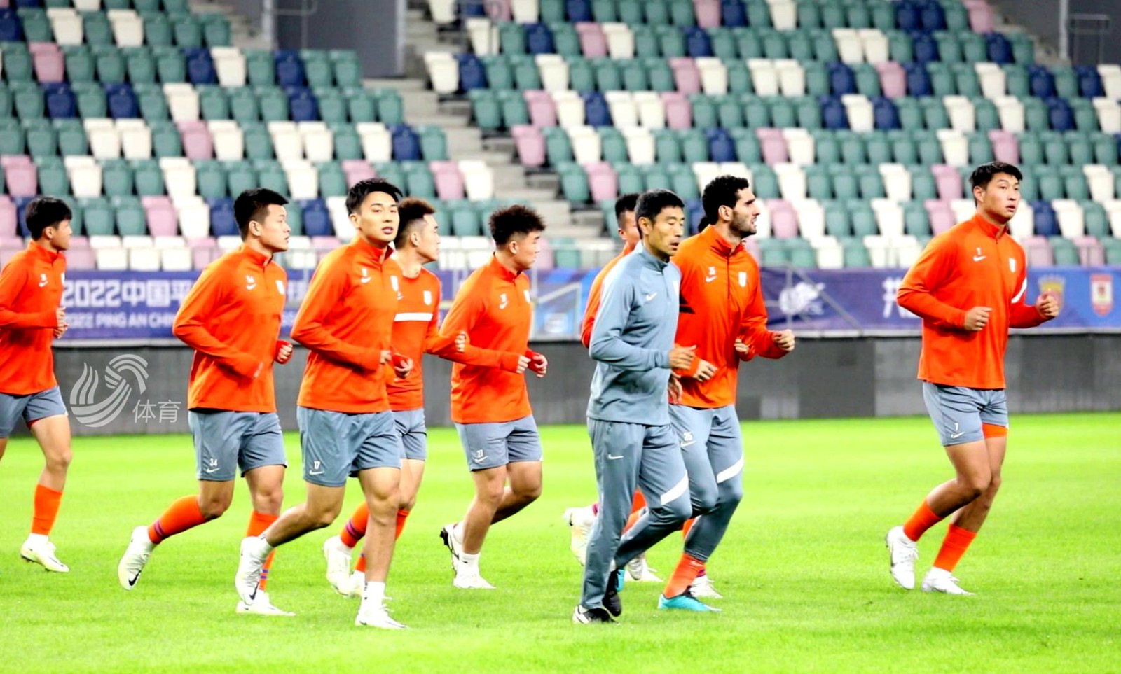 拳击锦标赛,岭东闪电队与蓬莱玄武队淘汰对手,阵地战处理得当!冲刺阶段不容有失的简单介绍-平博APP